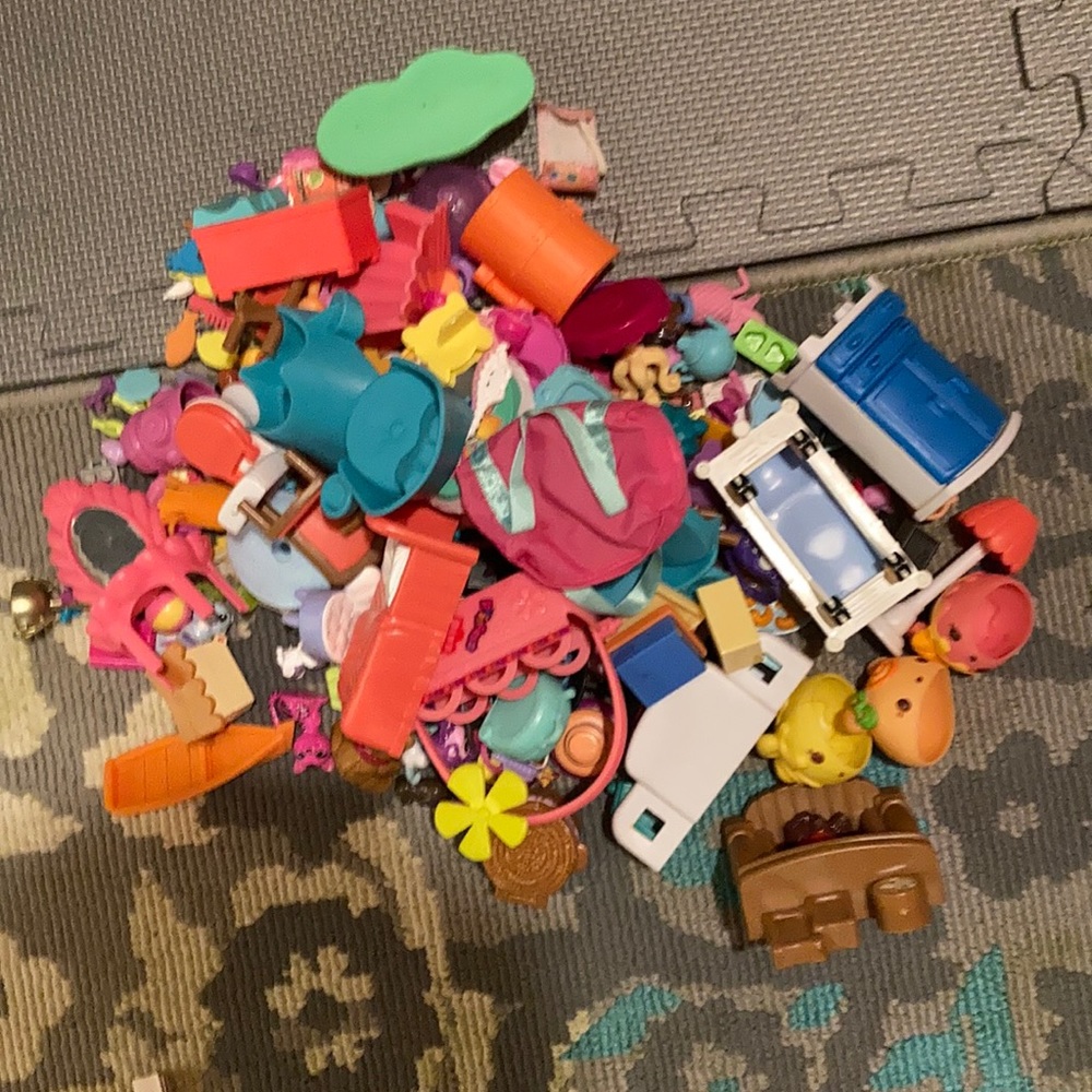 Huge a lot of toys